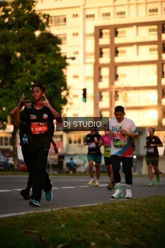 Runner Photo 4128103