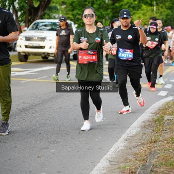 Runner Photo 4128107