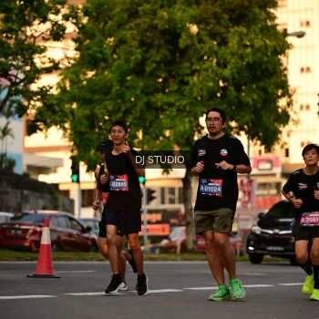 Runner Photo 4128110