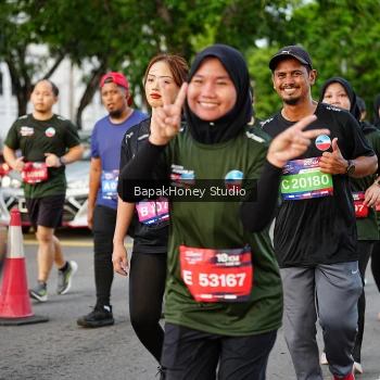 Runner Photo 4128112