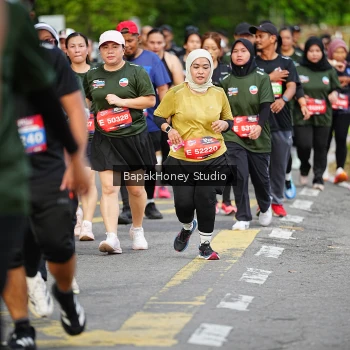 Runner Photo 4128116