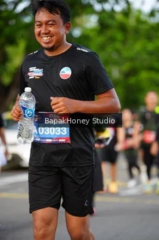 Runner Photo 4128123