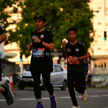 Runner Photo 4128153