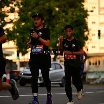 Runner Photo 4128155