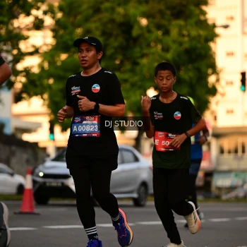 Runner Photo 4128157