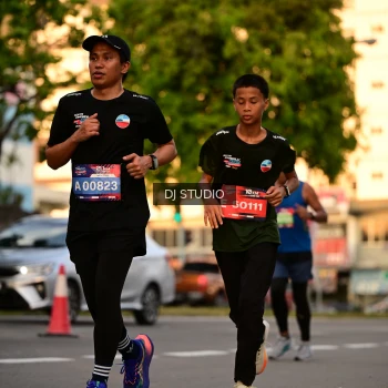 Runner Photo 4128168