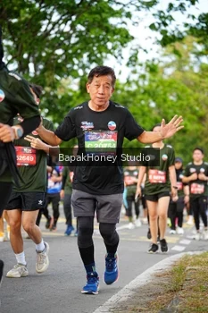 Runner Photo 4128210