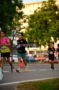 Runner Photo 4128220