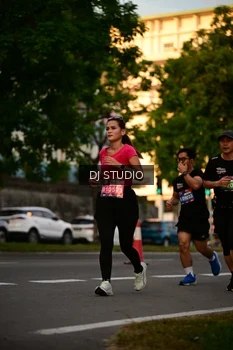 Runner Photo 4128225