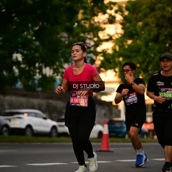Runner Photo 4128228