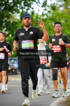 Runner Photo 4128245