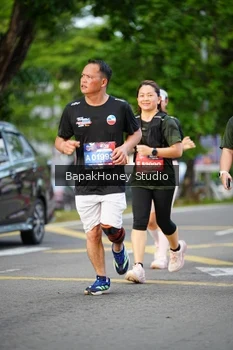 Runner Photo 4128248