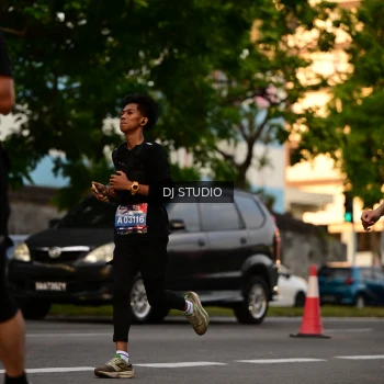 Runner Photo 4128254