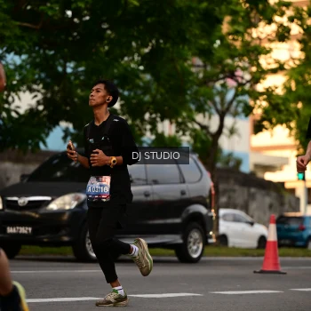 Runner Photo 4128257