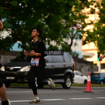 Runner Photo 4128261