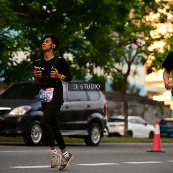 Runner Photo 4128262