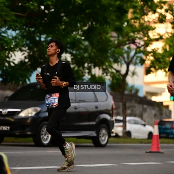 Runner Photo 4128265