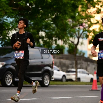 Runner Photo 4128266
