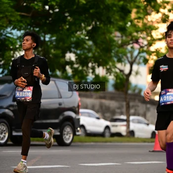 Runner Photo 4128267