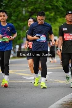 Runner Photo 4128288