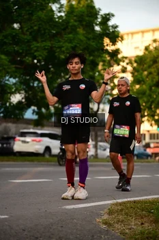 Runner Photo 4128301