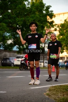 Runner Photo 4128303