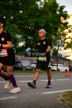 Runner Photo 4128319