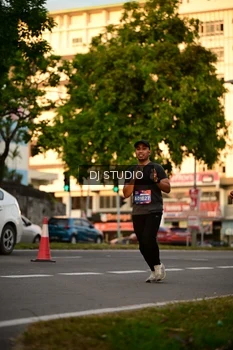 Runner Photo 4128347