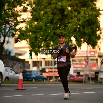 Runner Photo 4128349