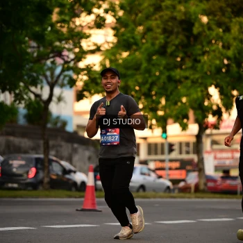 Runner Photo 4128358