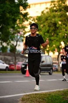 Runner Photo 4128371