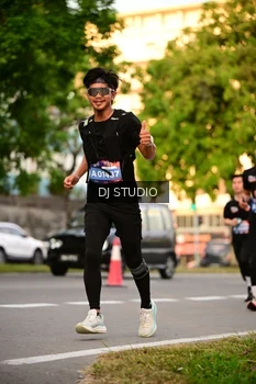 Runner Photo 4128380