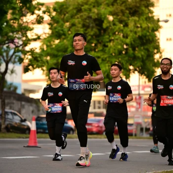 Runner Photo 4128390