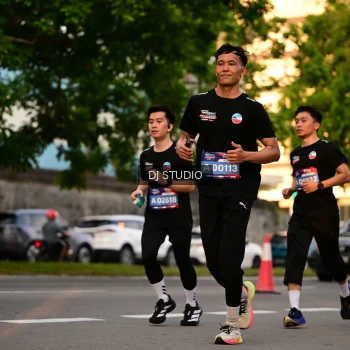 Runner Photo 4128401