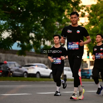 Runner Photo 4128406