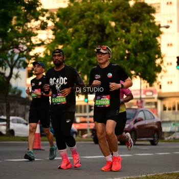 Runner Photo 4128457