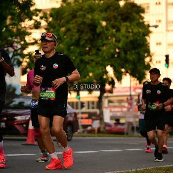 Runner Photo 4128467