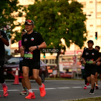 Runner Photo 4128470