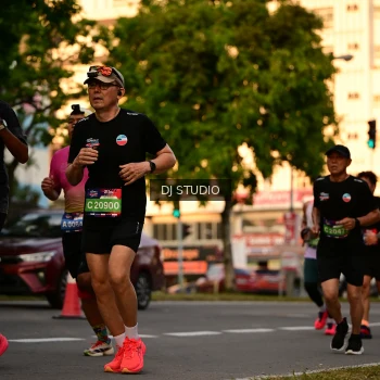 Runner Photo 4128515