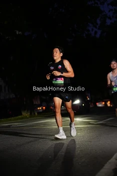 Runner Photo 4128542