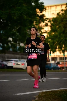 Runner Photo 4128699