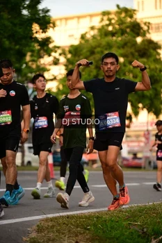 Runner Photo 4128744
