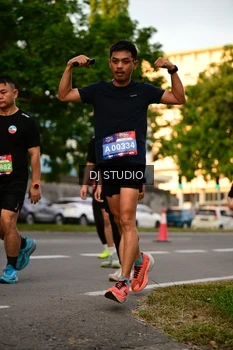 Runner Photo 4128751