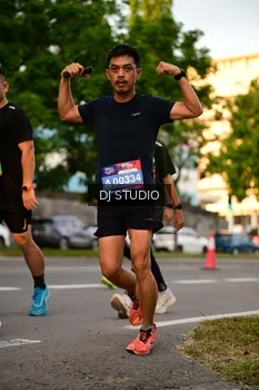 Runner Photo 4128757