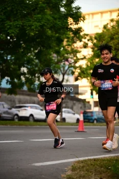 Runner Photo 4128761