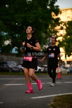 Runner Photo 4128777