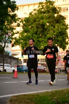 Runner Photo 4128804
