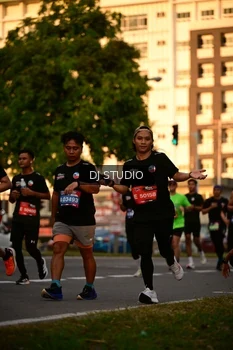 Runner Photo 4128828