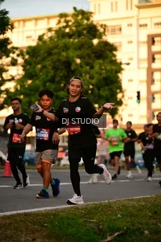 Runner Photo 4128836