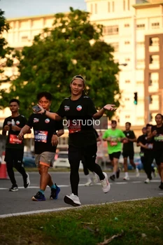 Runner Photo 4128837